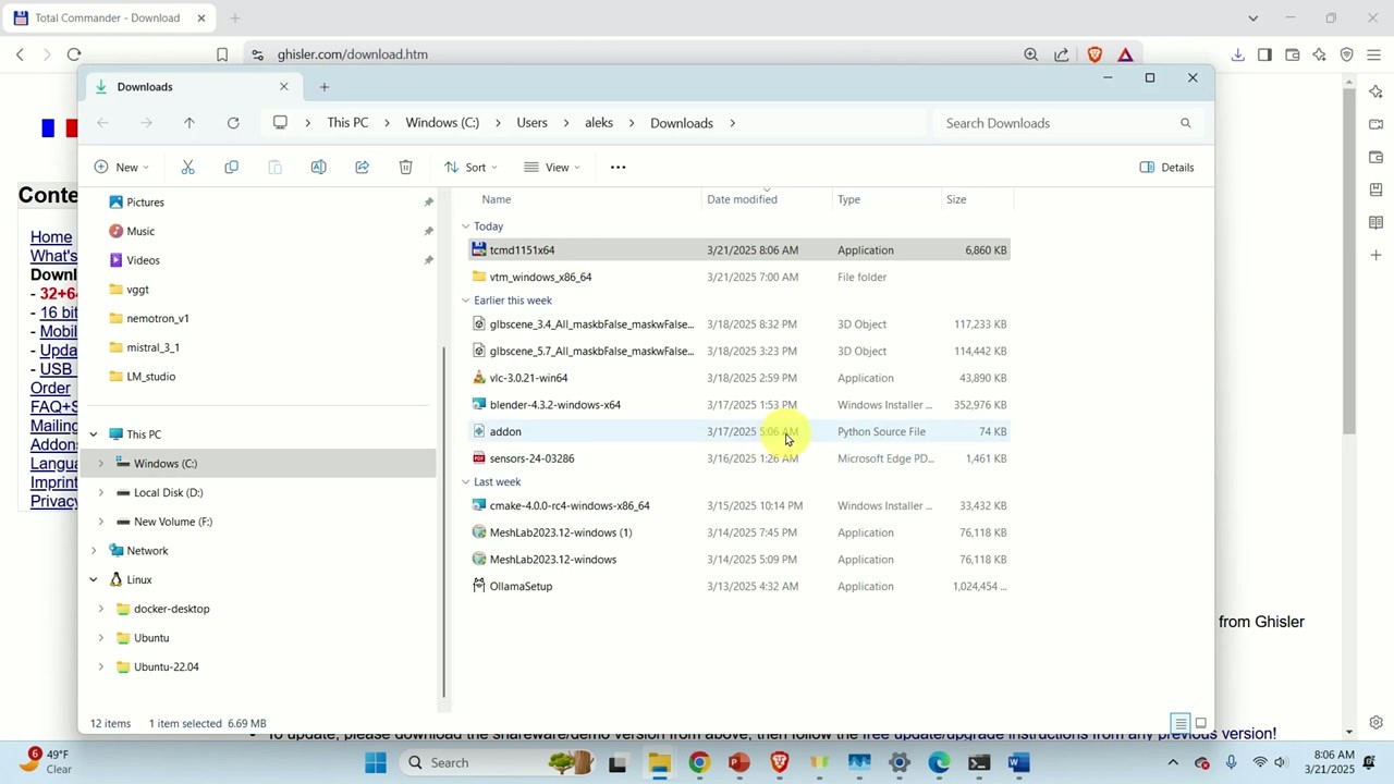 Total Commander installer EXE file in Downloads folder